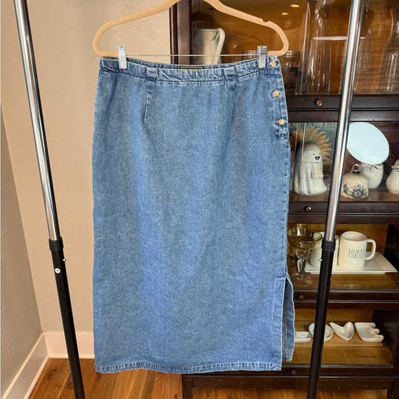 Eddie Bauer Dresses & Skirts - Vintage Eddie Bauer Denim Long Maxi Skirt Size 16 Button Side Slit 100% Cotton